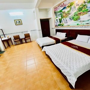 Hung Anh Hotel