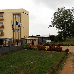 Blue Lodge Hotel